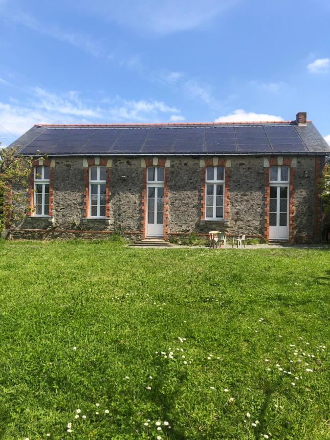 Gite -Belle Maison Dans Une Ancienne Ecole-Tarif Reduit Hors We ! Chanzeaux Eksteriør bilde